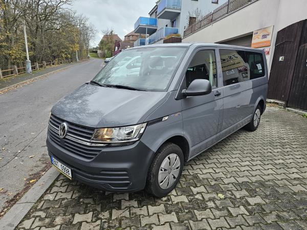 Volkswagen Transportér T6.1 Long 2.0 TDI 9 míst